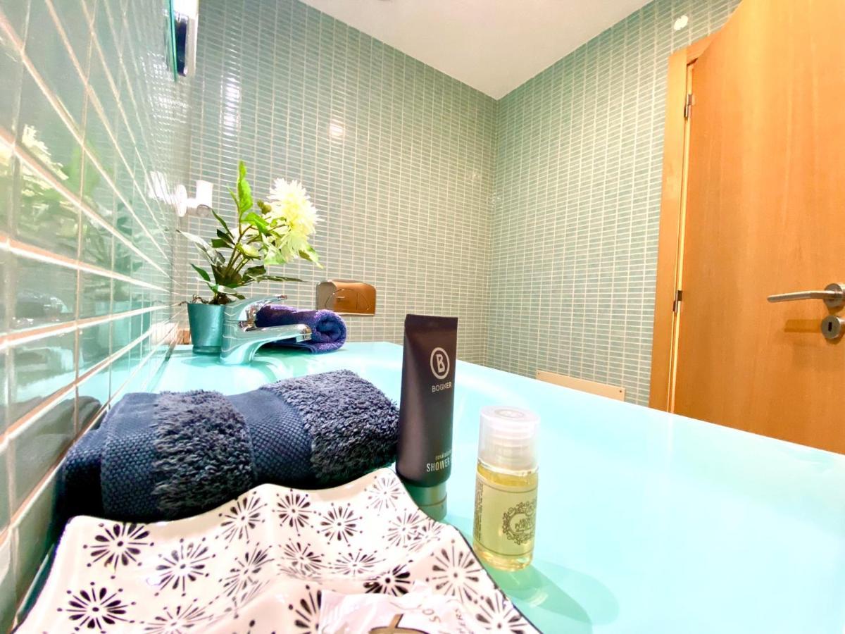 Zenit Luxury Marina Village Apartment